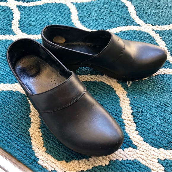 Dansko Shoes - Dansko Black 42 🍄 Clog Shoes